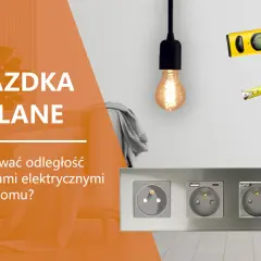 Planowanie rozstawu puszek pod ramkę z gniazdkami elektrycznymi. Miarka i poziomica pomogą w precyzyjnym montażu.