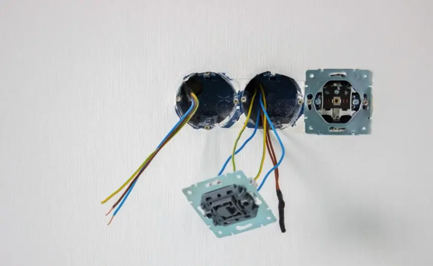Osadzanie puszek elektrycznych: Zrób to raz, a dobrze!