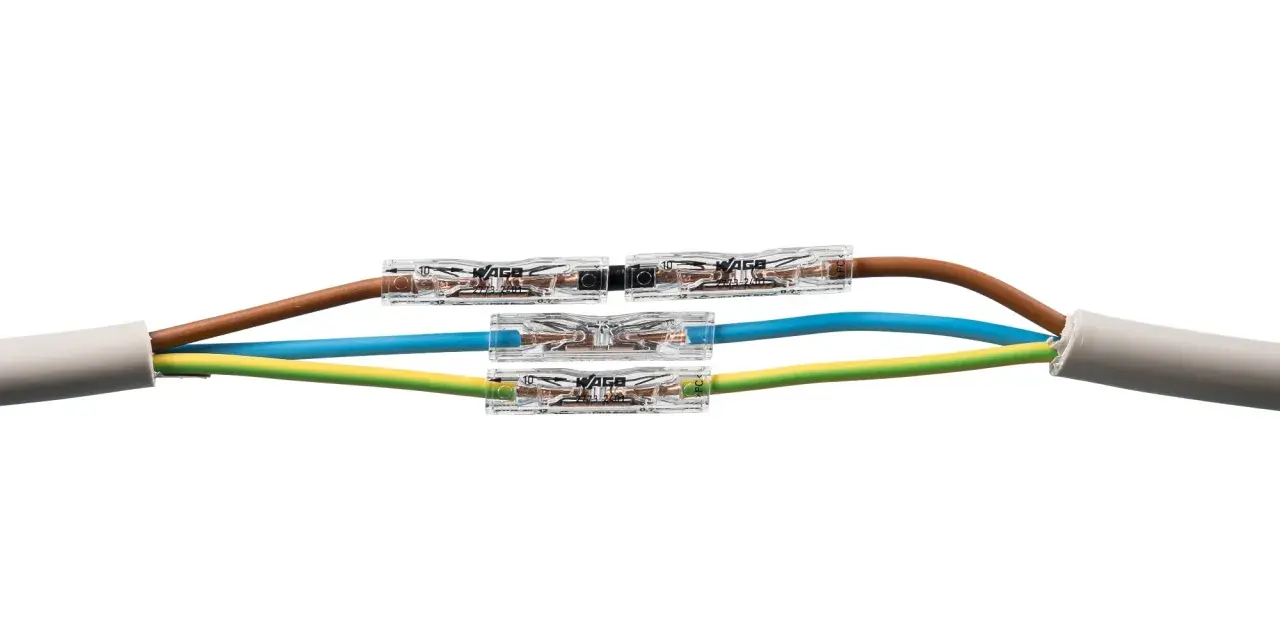Szybkie i bezpieczne łączenie przewodów, jak przedłużyć kabel elektryczny za pomocą złączek WAGO.
