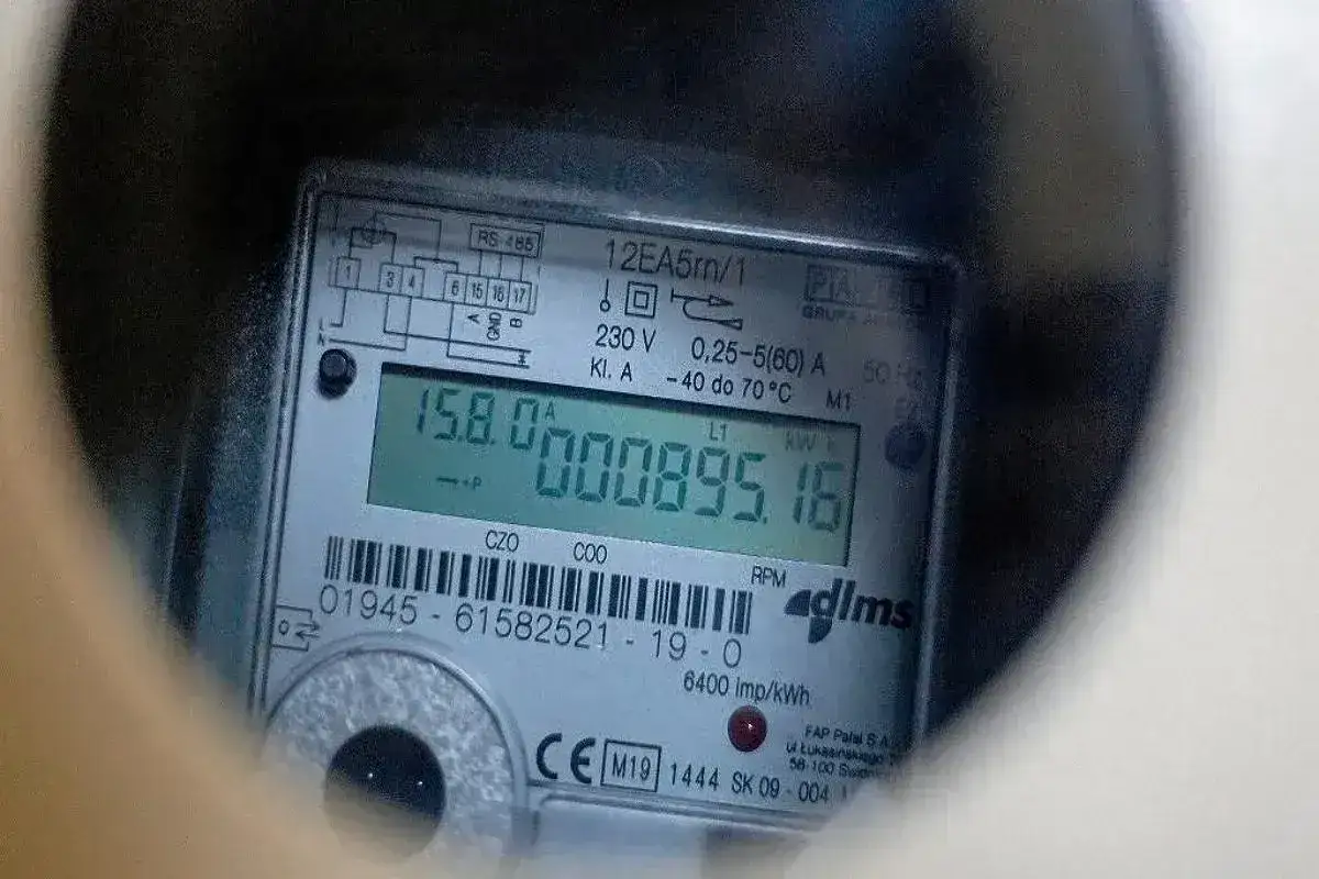 Licznik energii elektrycznej pokazuje 895,16 kWh. To dane do rozliczenia z PGE, okres rozliczeniowy G11.